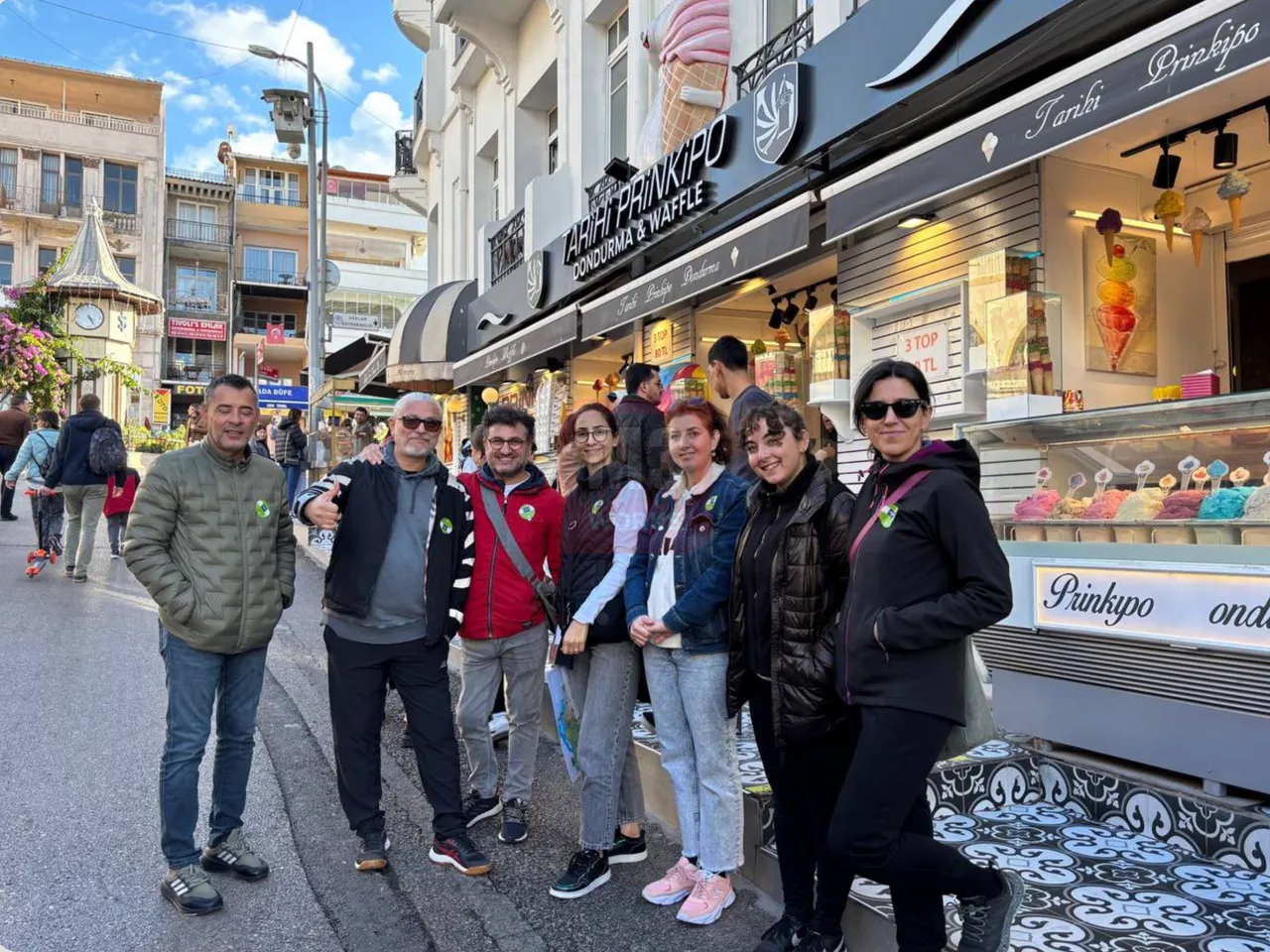Define Avı