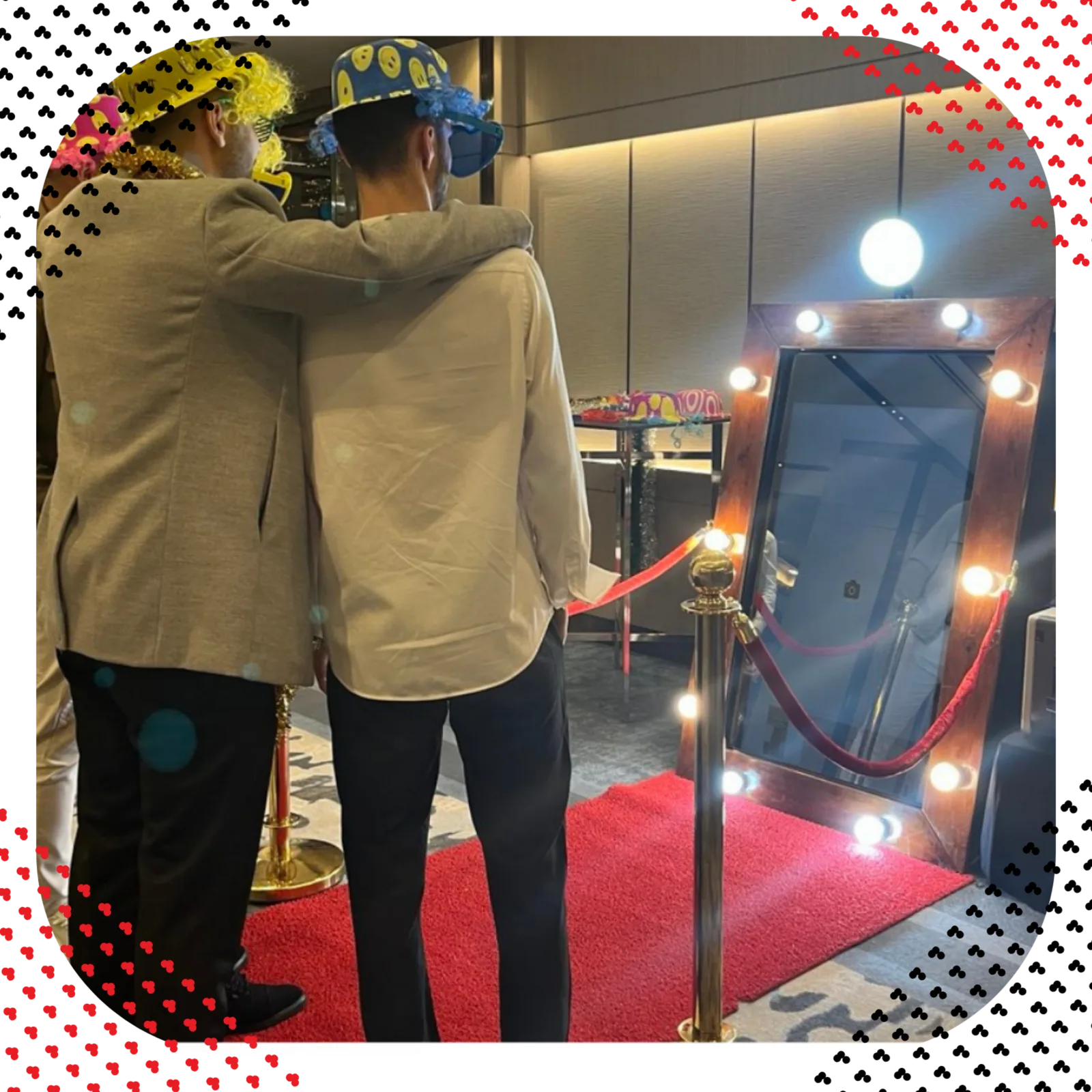 MirrorBooth