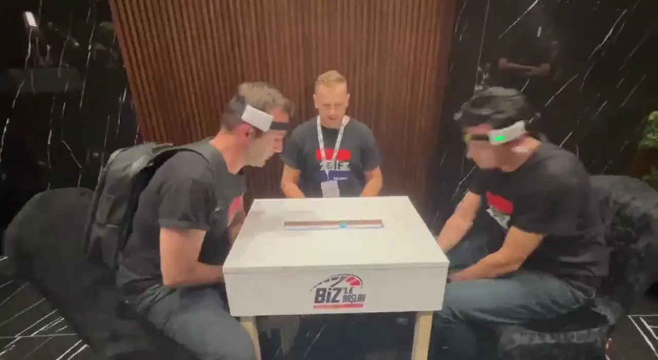 3D Sanal Gerçeklik Gözlüğü ve Brain Master Challenge